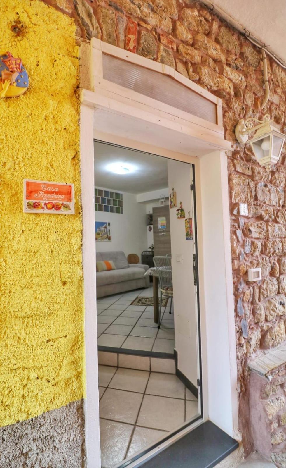 Casa Sandrina Леванто Екстериор снимка